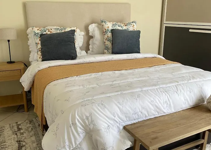 Oura & Sun Apartment *